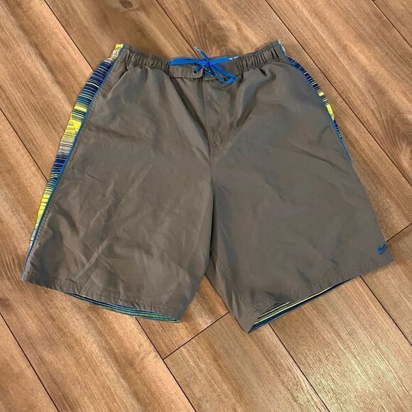 Nike Grey Athletic Swimsuit Shorts Men Medium‎ - Picture 1 of 4